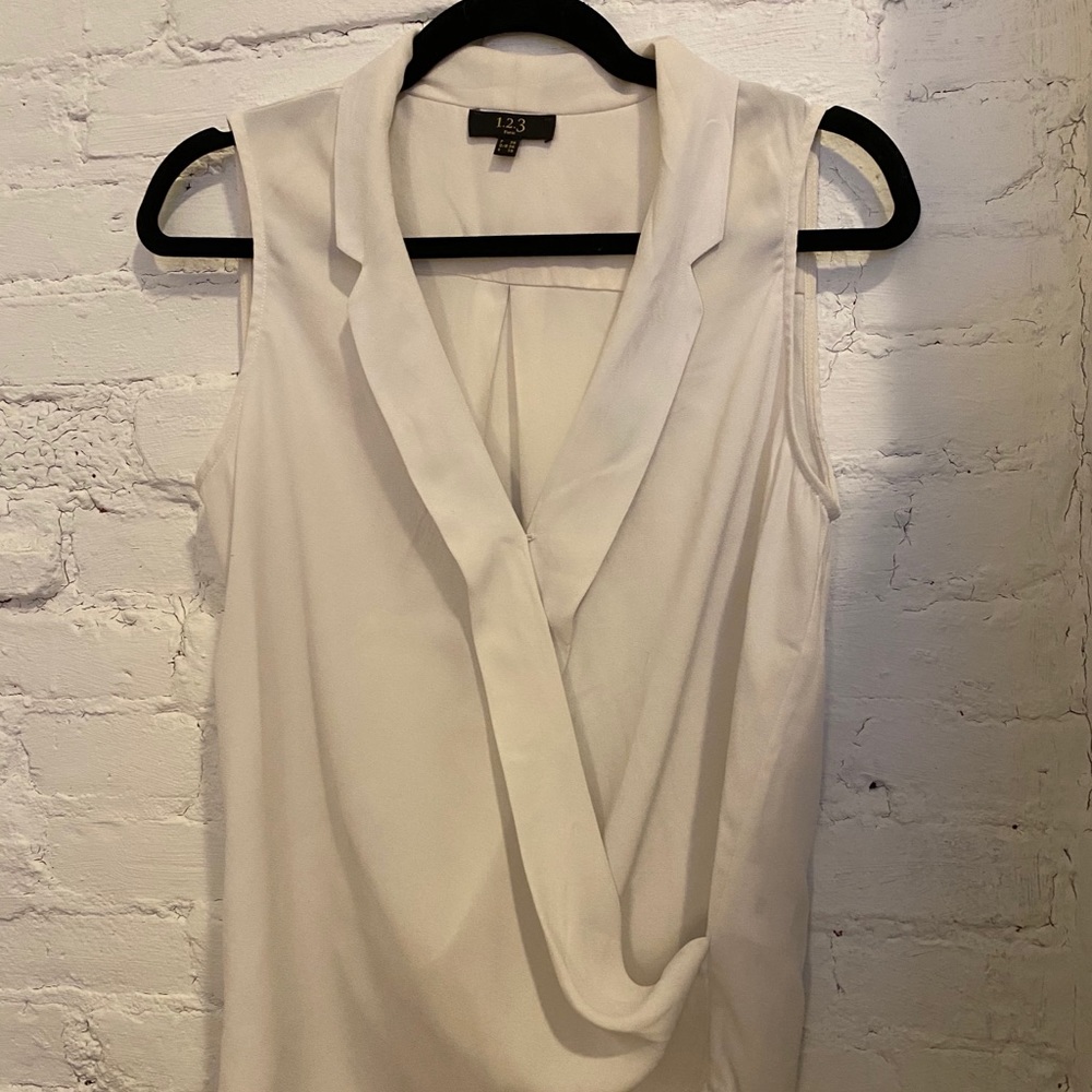 Beautiful top French brand 123